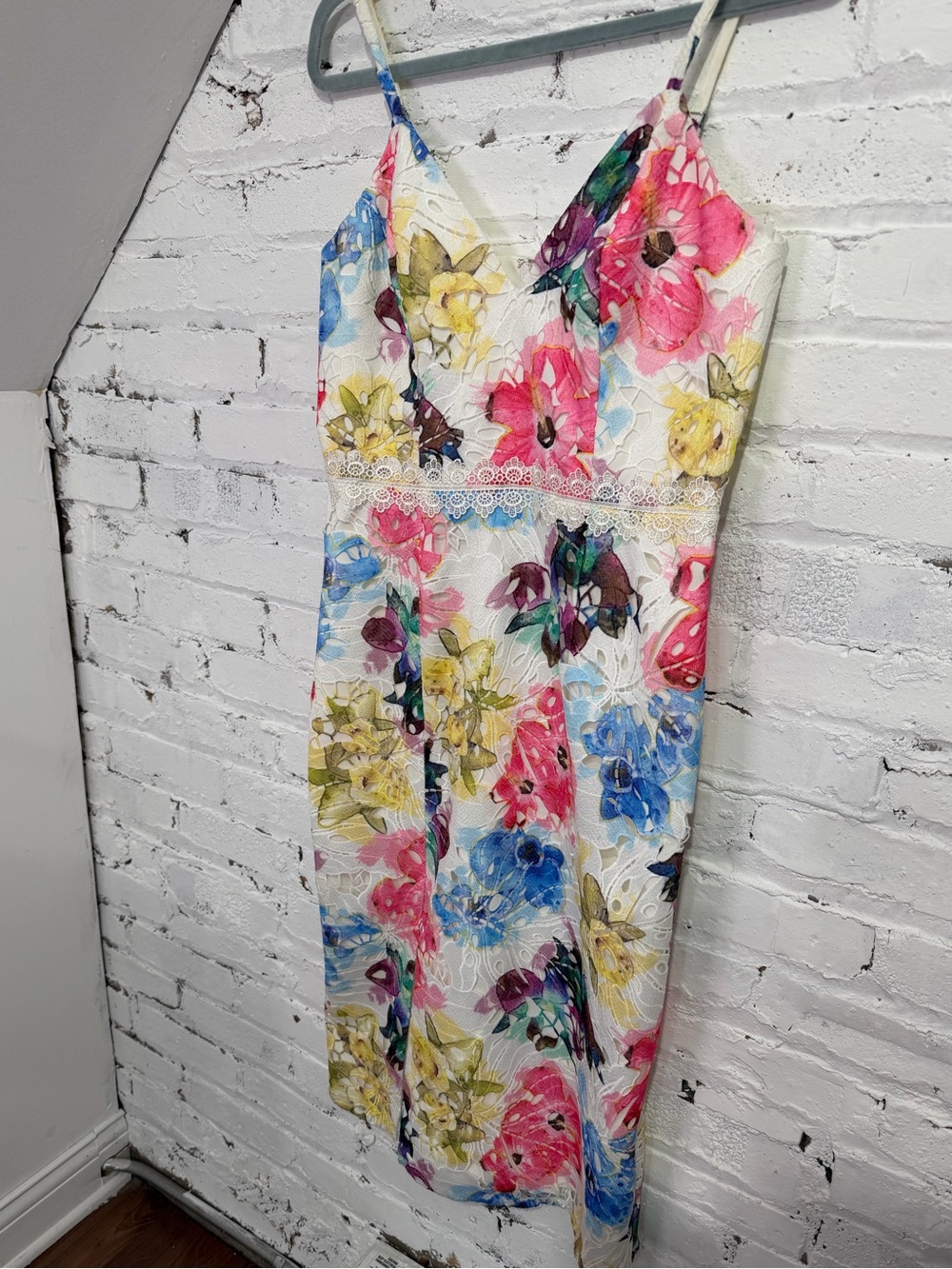 Dress the Population Floral Midi Dress Joelle Raspberry Lace Watercolor Size M - Picture 3 of 11